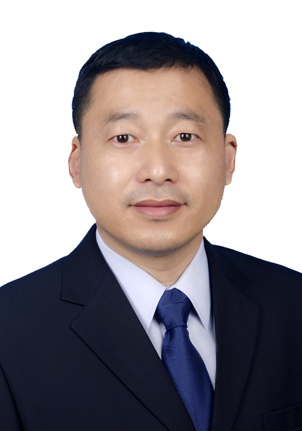 五十岁左右男性律师头像，穿深色西装，白色衬衫，背景简洁，表情严肃专业